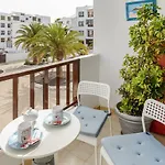 Azul Apartment *