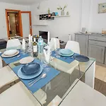 Azul Apartment *